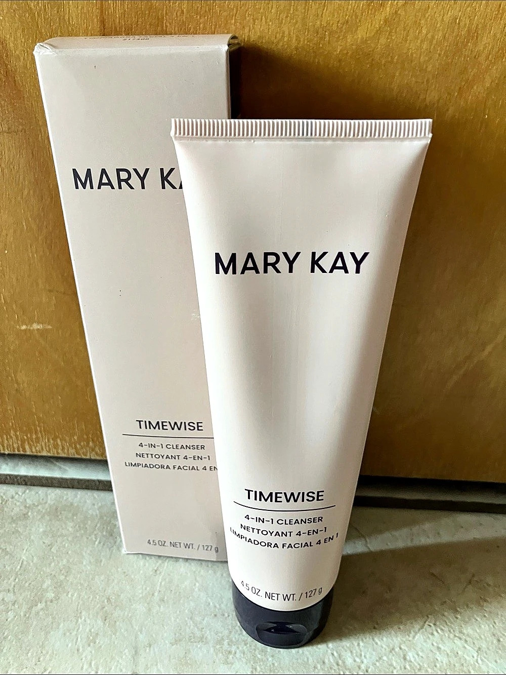 Mary Kay TimeWise 4-in-1 Cleanser Normal to Dry White NIB